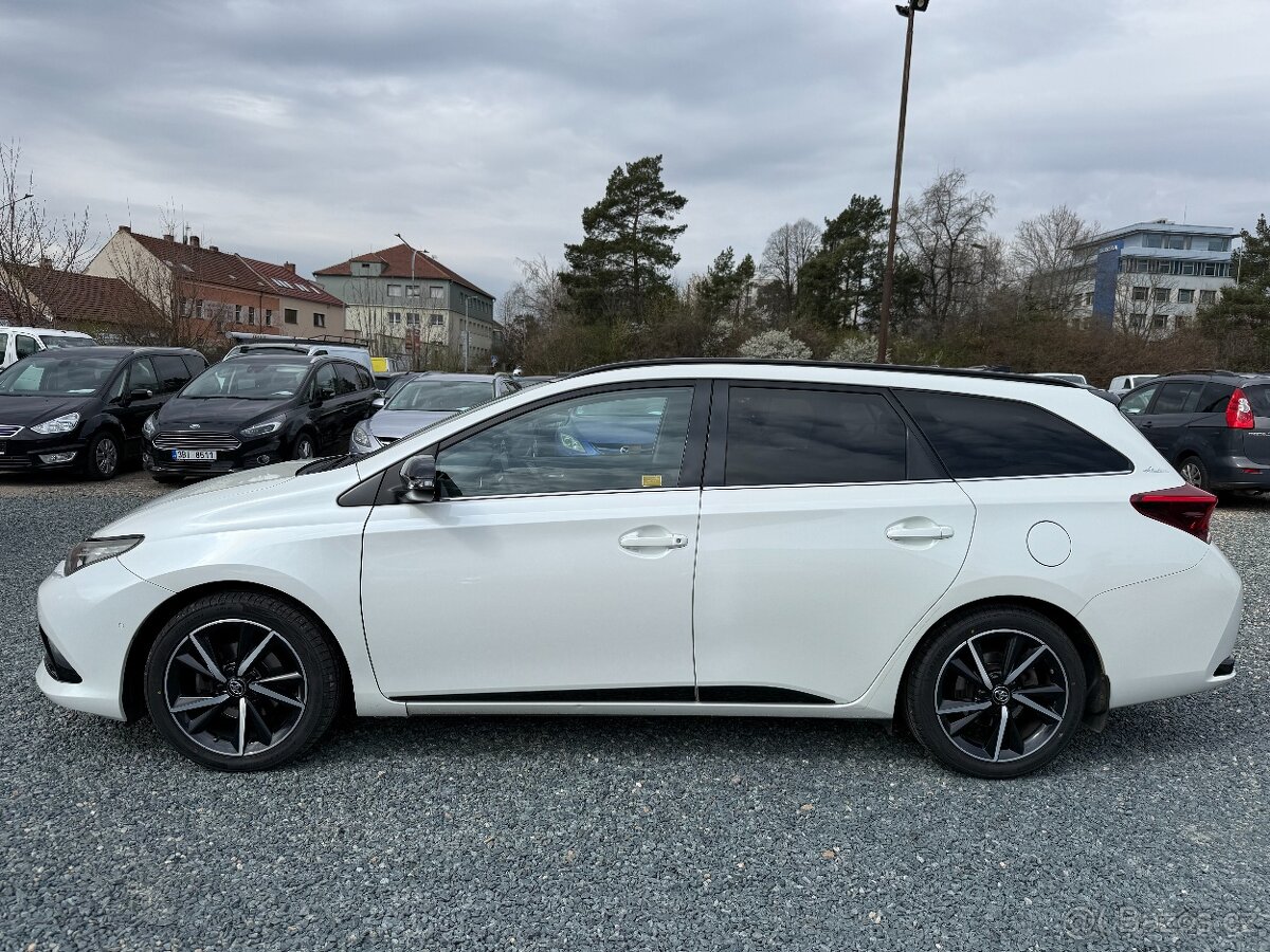 Toyota Auris 1.6 Valvematic SELECTION - 2