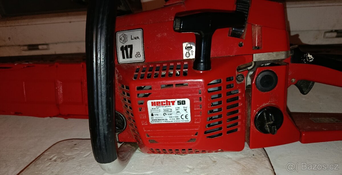 Benzínová pila HECHT 50 - 2
