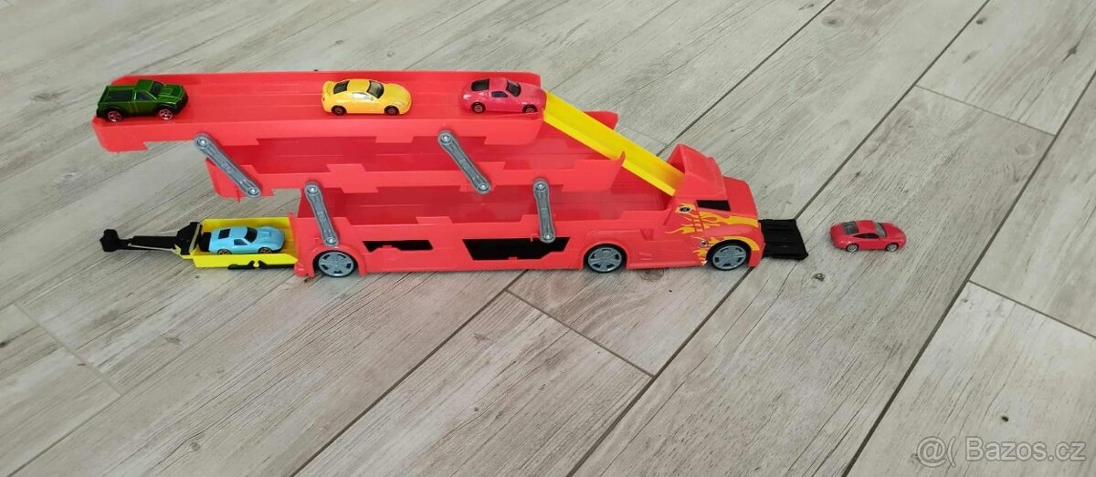 Teamsterz kamion na přepravu aut - 2