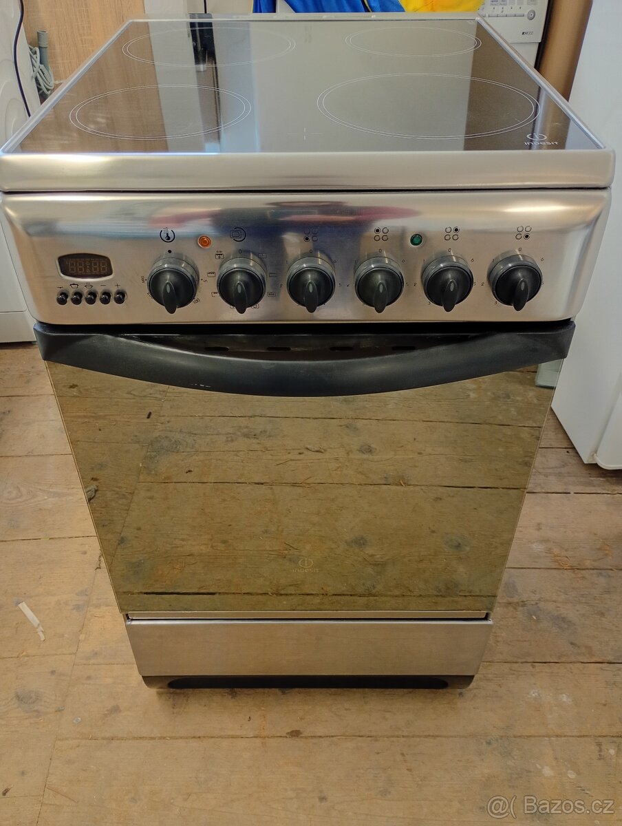 Sporák Indesit - 2