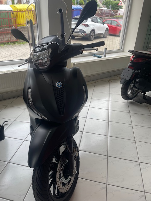 Piaggio Beverly 400 DEEP BLACK - 2