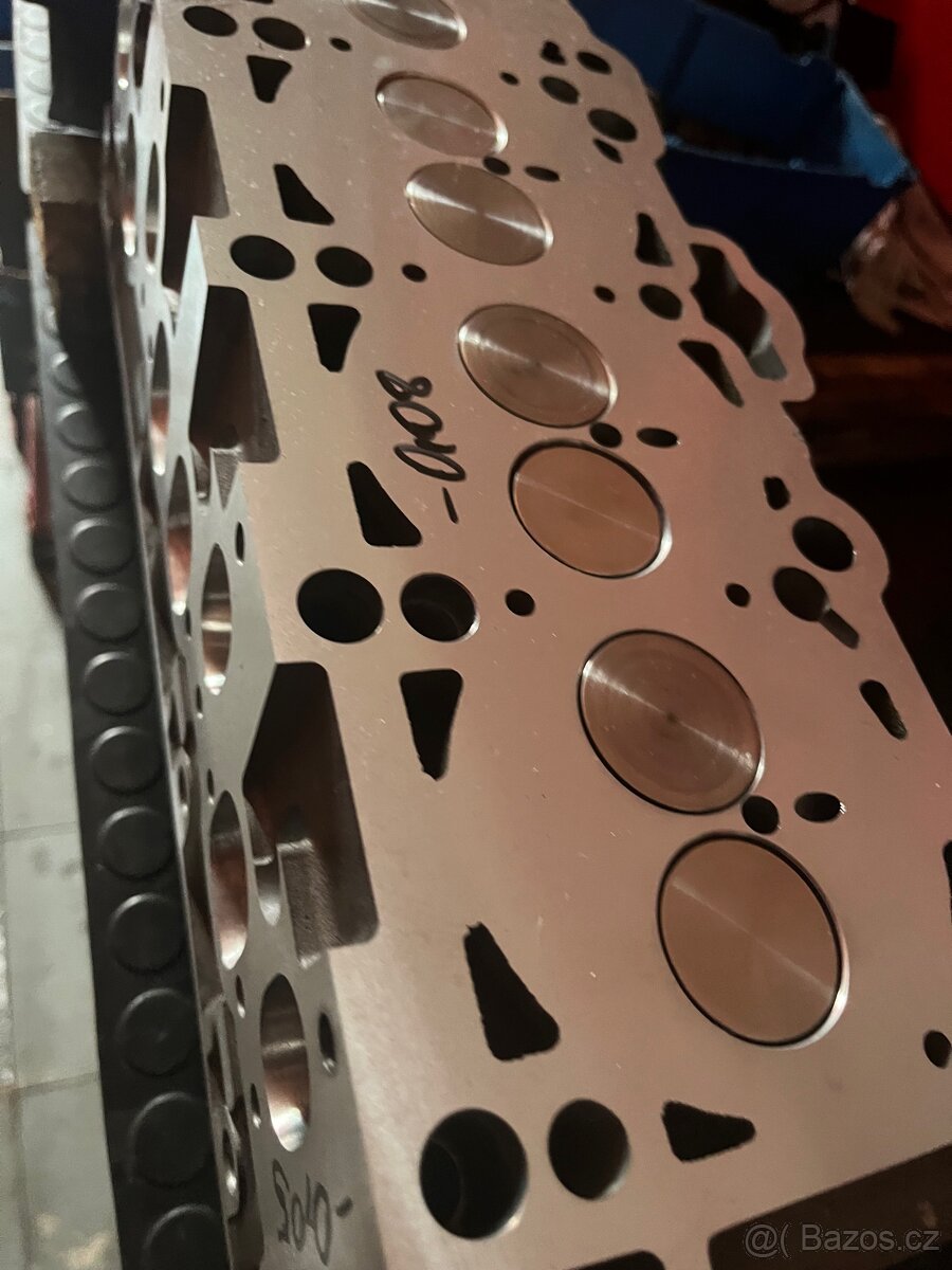 Hlavy motorů - 2