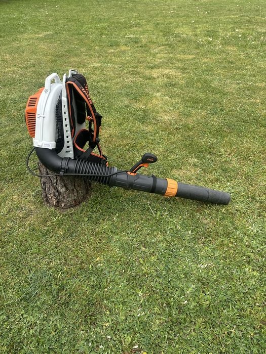 Profesionální fukar stihl Br800 - 2