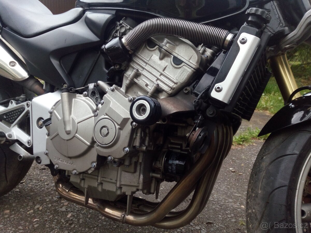 Honda Hornet - 2
