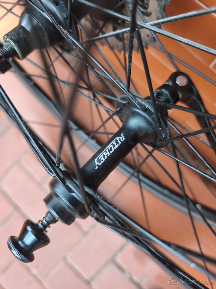 Zapletená kola Ritchey Pro - 2