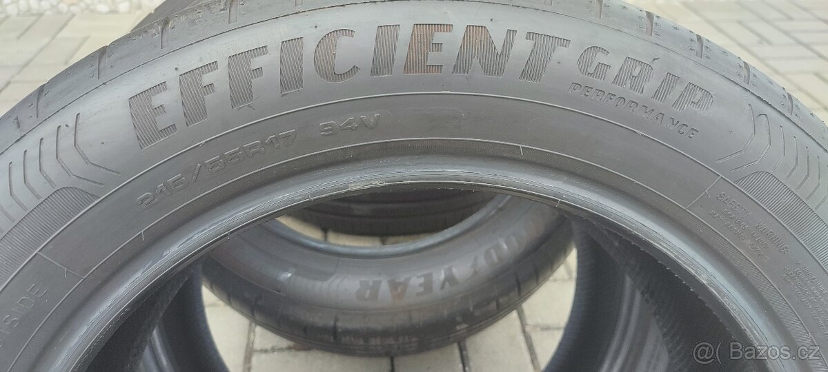 Letní pneumatiky 215/55R17 - 2