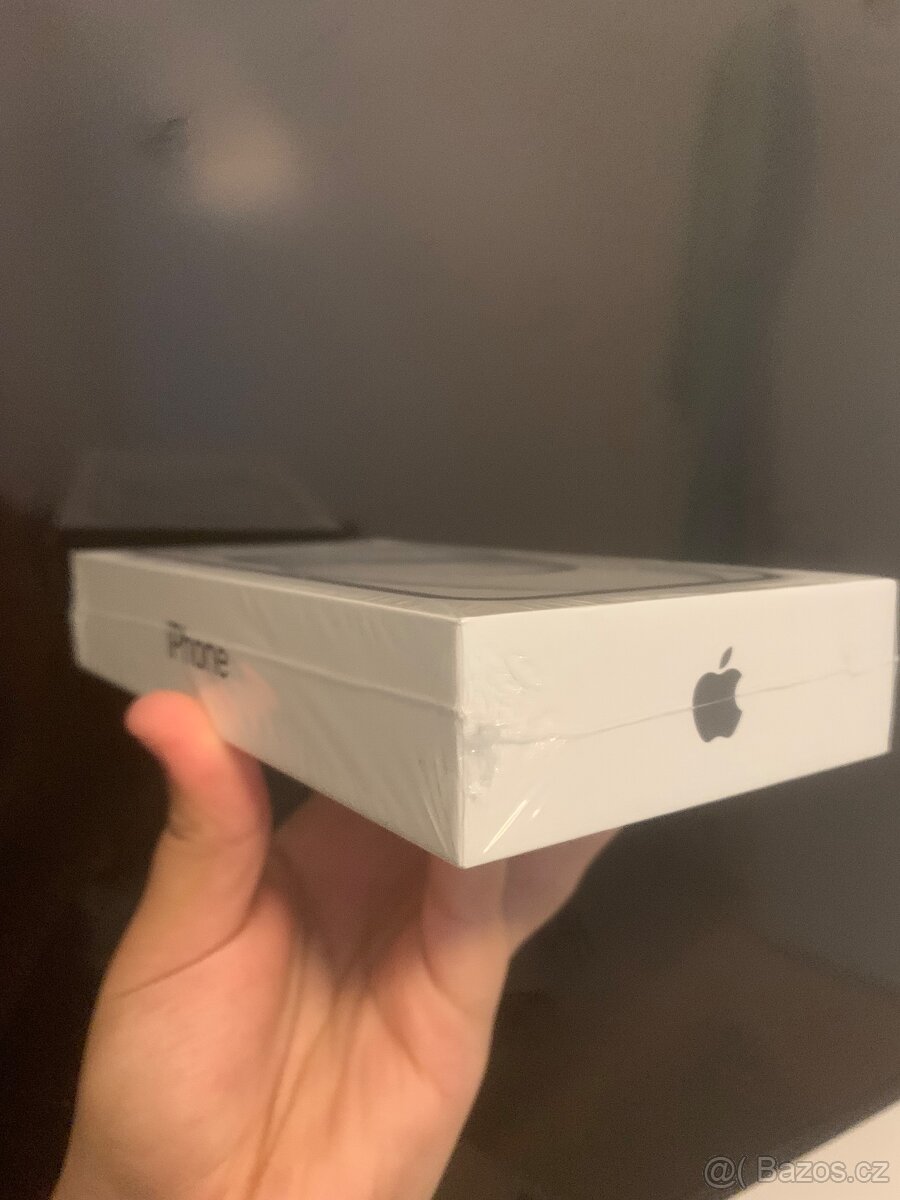 iPhone 15 128Gb - 2