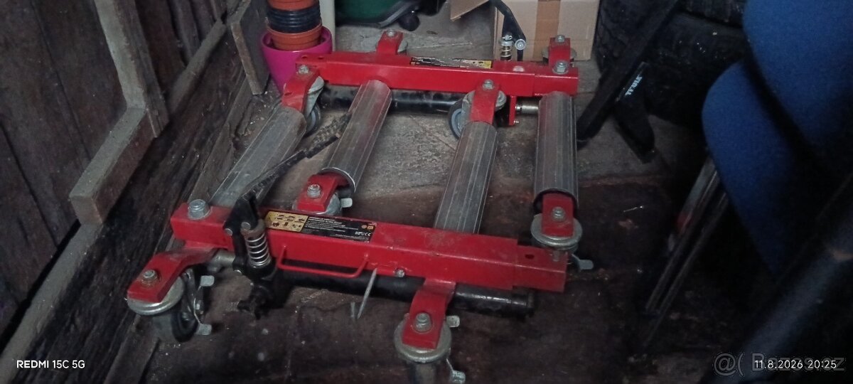Hydraulický kolový zvedák - 2