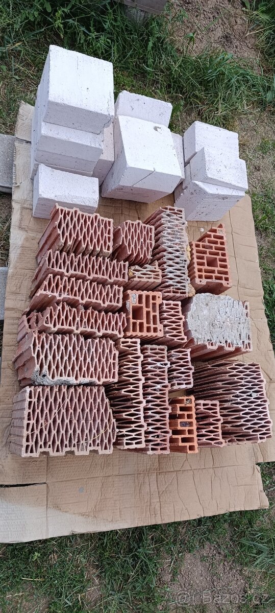 Cihly - 2