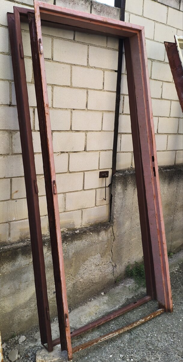 Prodám futra/zárubně - 2