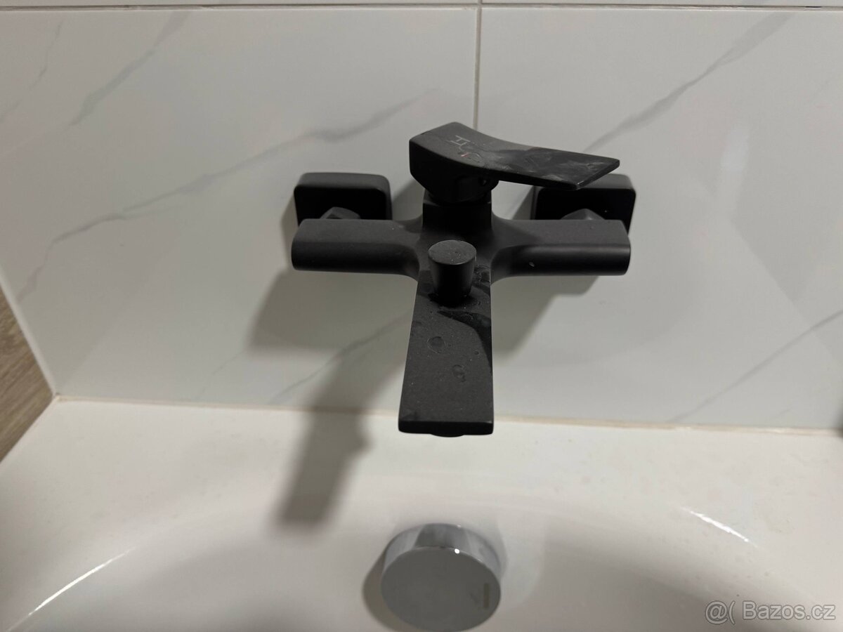 Černá matná vanová baterie nástěnná – nová - 2