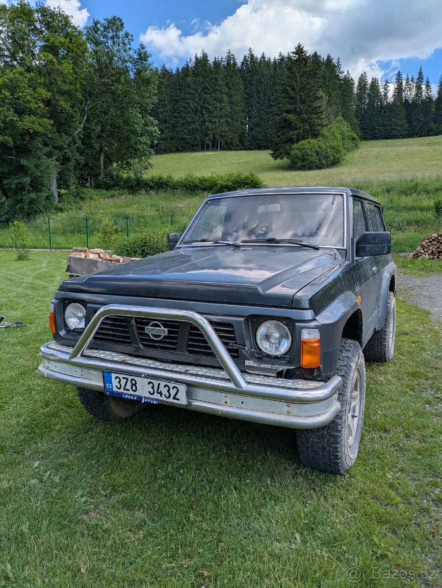 NISSAN PATROL GR Y60 - 2
