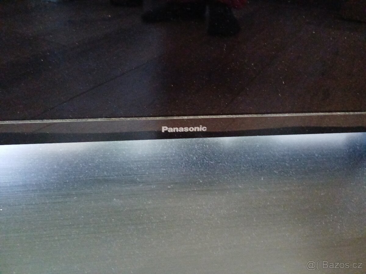 Televize Panasonic úhlopříčka 148 cm - 2