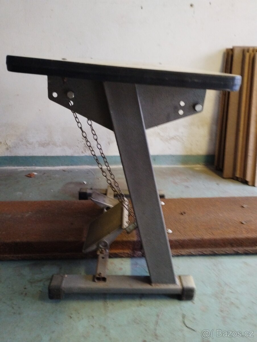 Stůl - 2