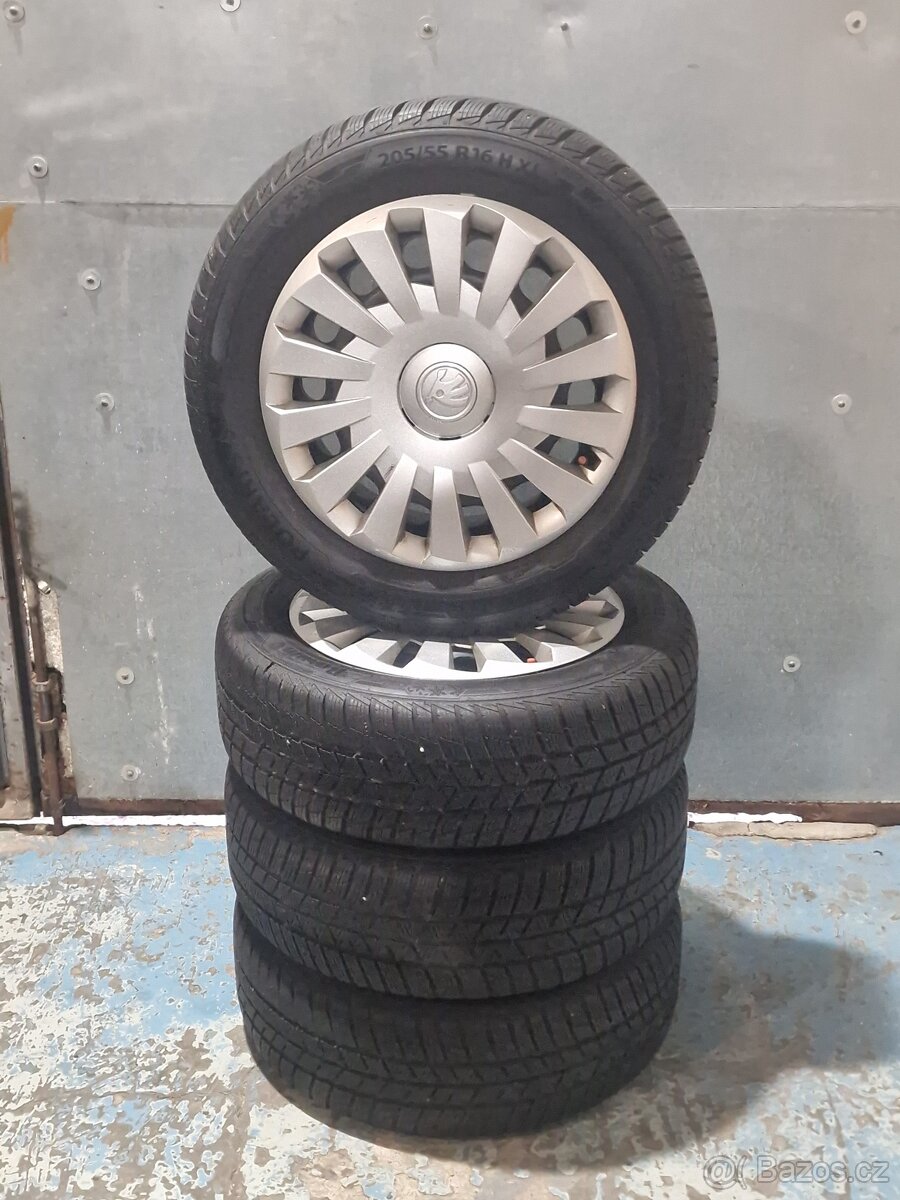 205/55/16 Zimní kola originál Škoda Octavia 5x112 DOT23 - 2