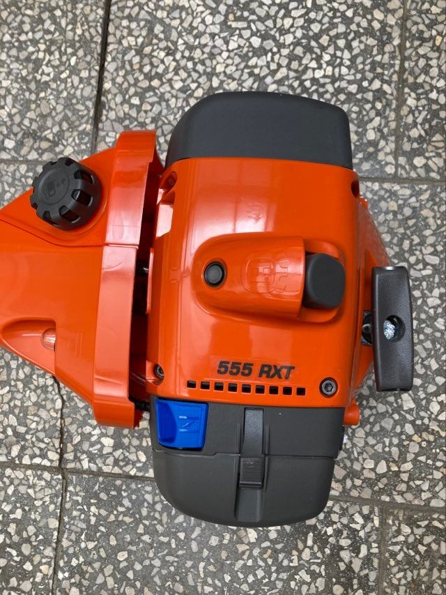 Křovinořez Husqvarna 555 RXT - 2