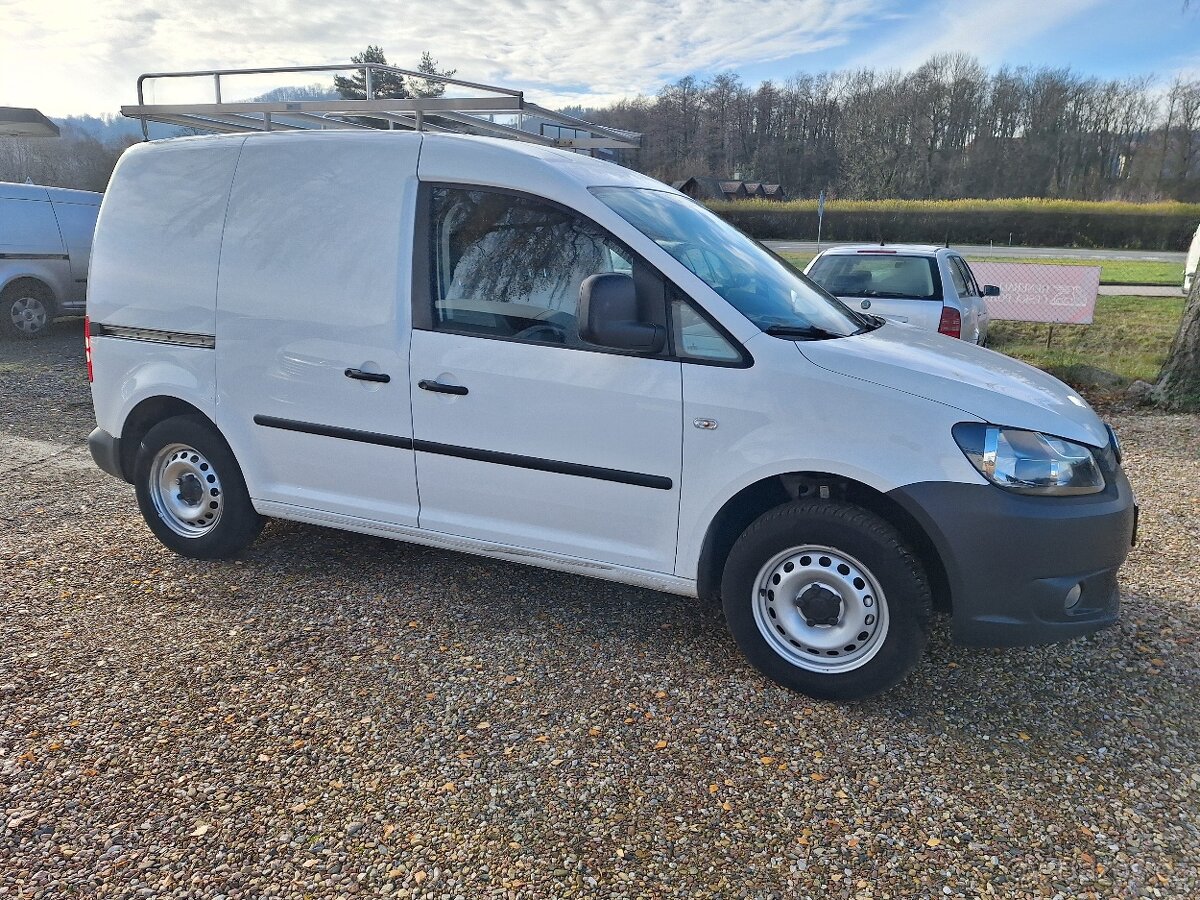 VW Caddy 1.6Tdi rv.2012 zahrádka klima tažné DPH - 2
