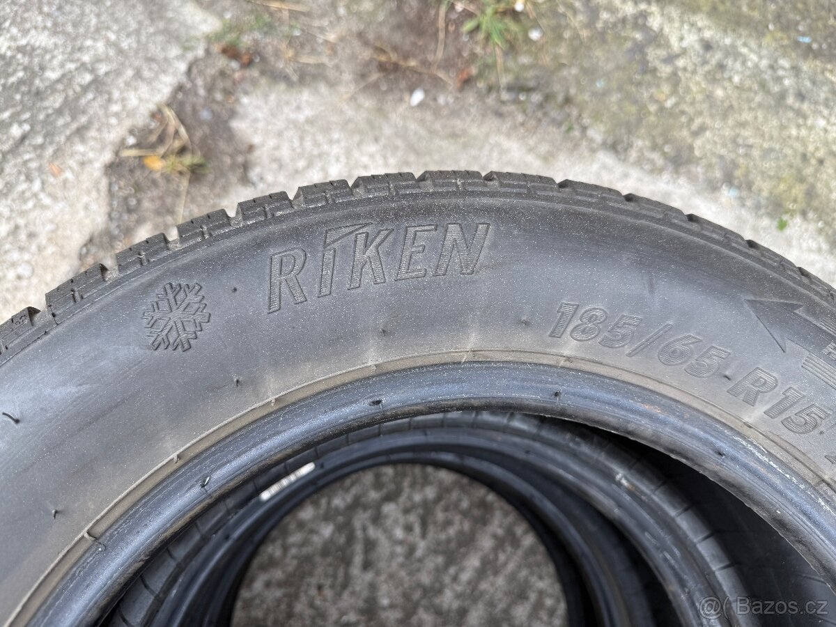 4ks zimní pneu 185/65/15 Riken SnowTime B2 - vzorek 7mm - 2