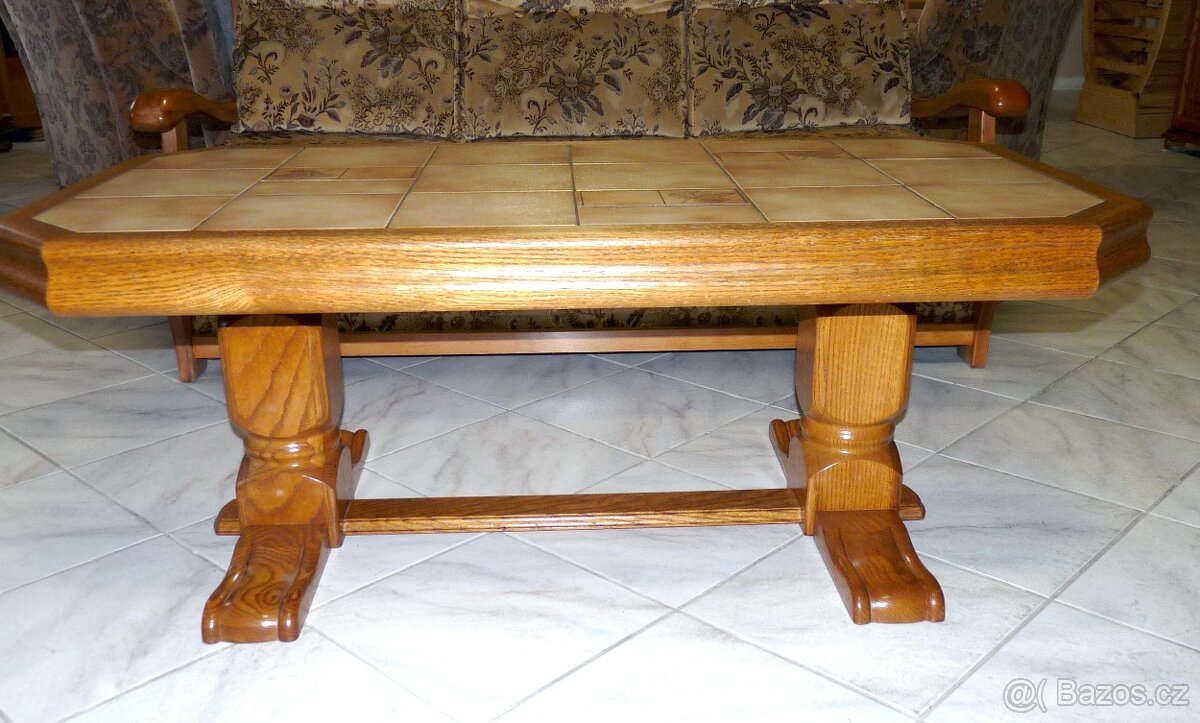 konferenční stolek s dlažbou - 2