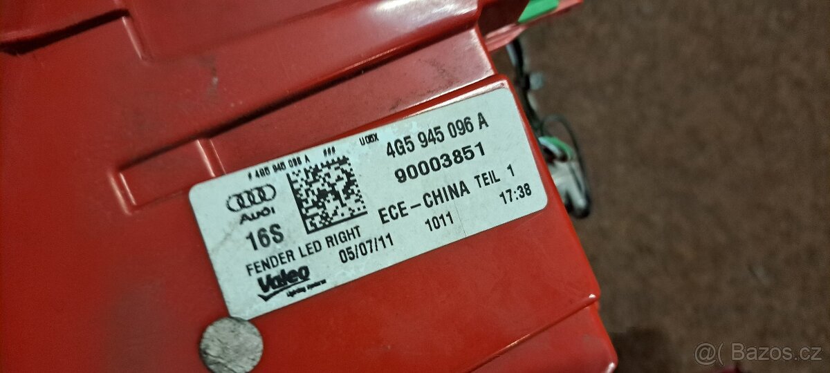 Leve prave zadni svetlo audi A6 4G sedan - 2