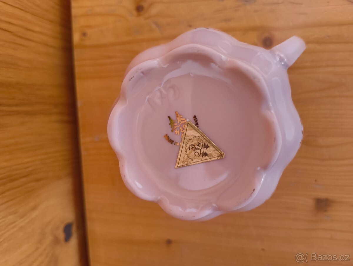 Růžový porcelán hrnek - 2