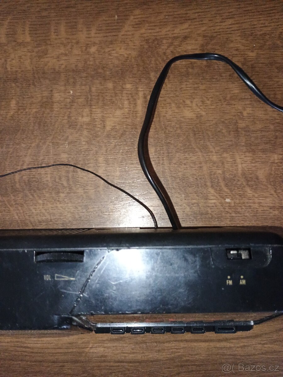 Starý radiobudík DC - 2