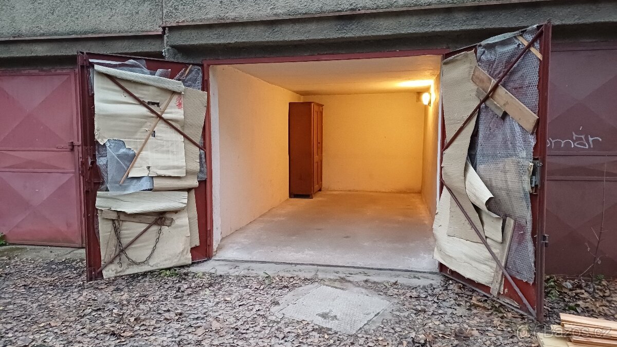 Garáž - Smíchov - 2