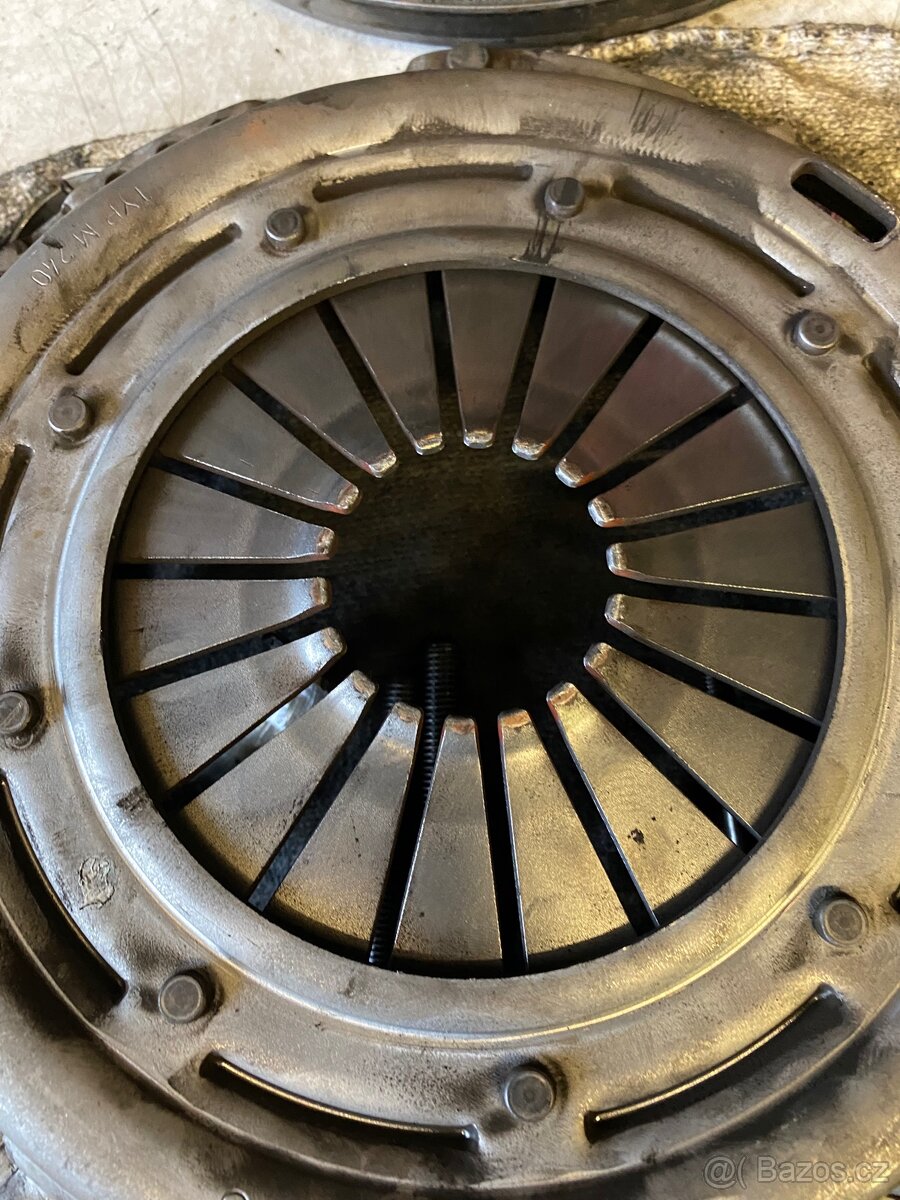 Setrvačník a spojková sada Alhambra Sharan - 2