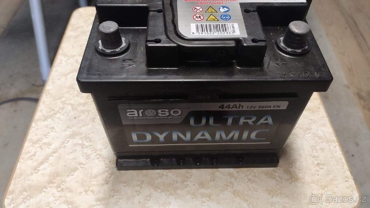 Autobaterie 44ah - 2