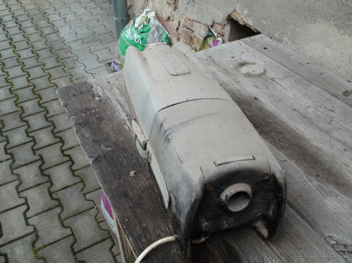 Retro vysavač Jupiter - 2