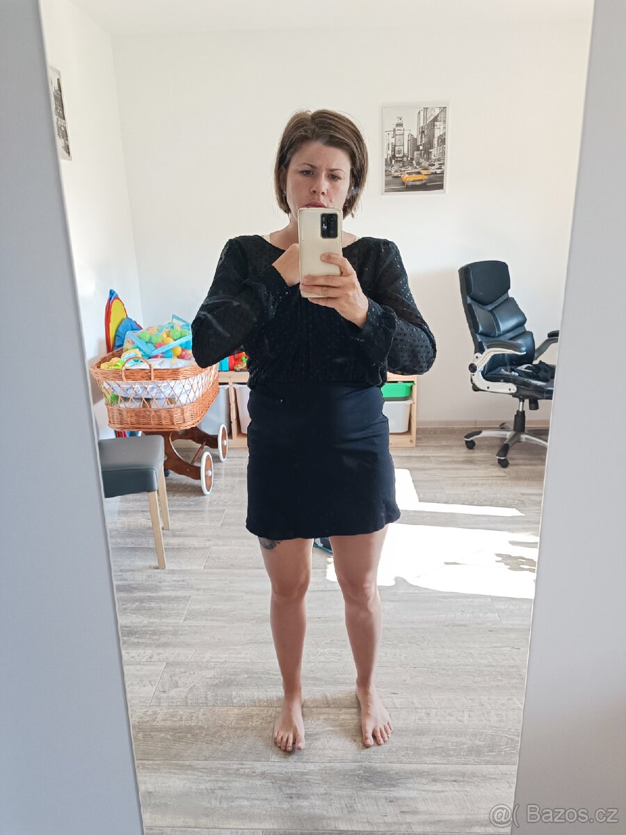 Černé šaty na ples - 2