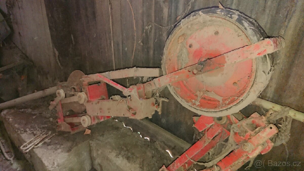 Secí stroj Harmonia - 2