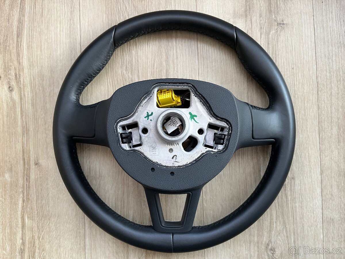 Multifunkční volant a airbag ŠKODA - 2