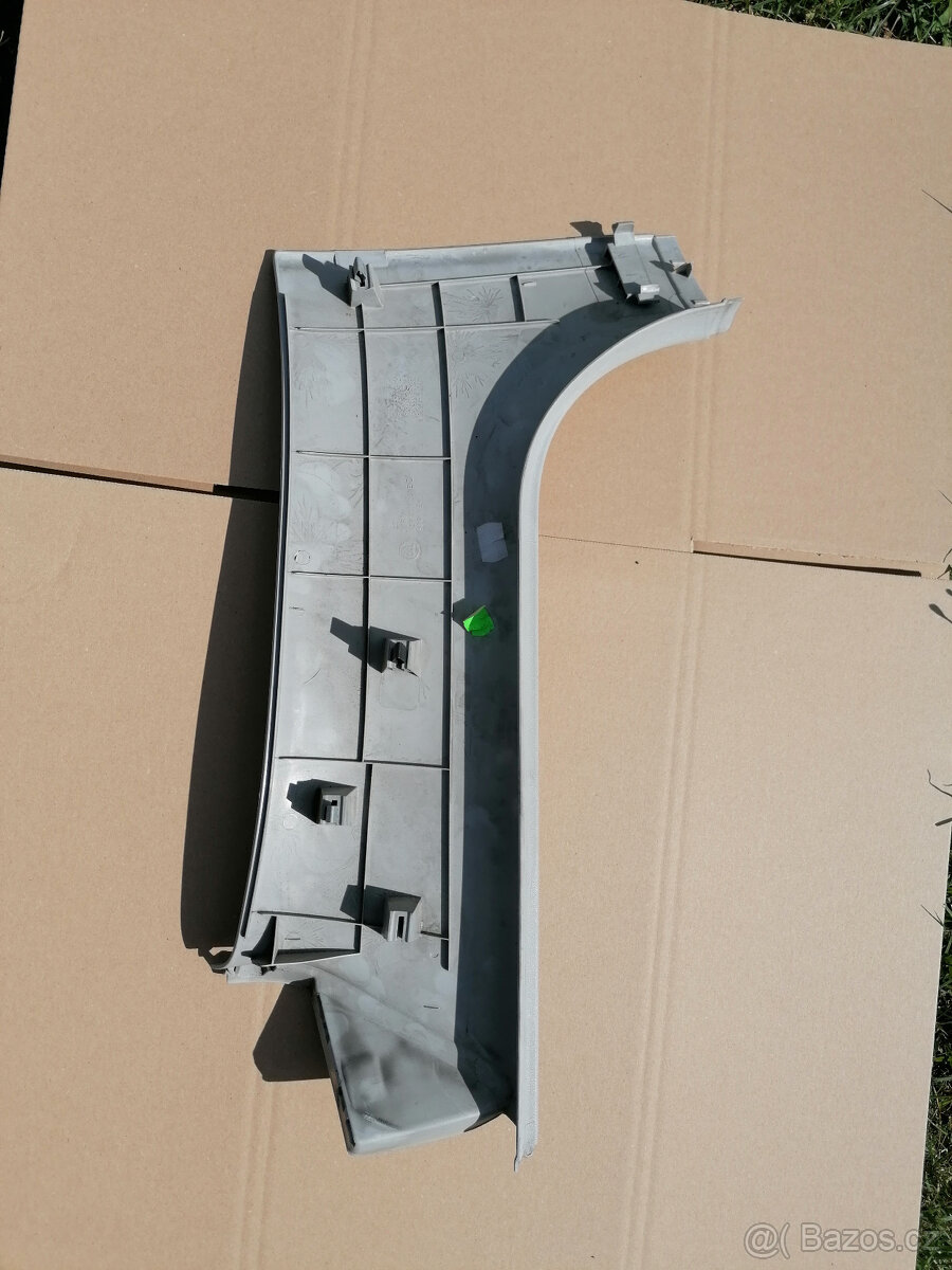 Panel sloupku octavia 2 FL - 2