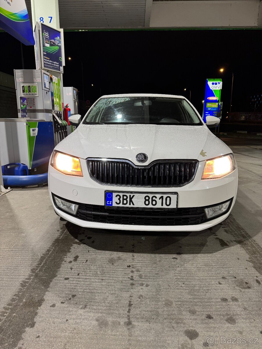 Škoda Octavia - 2