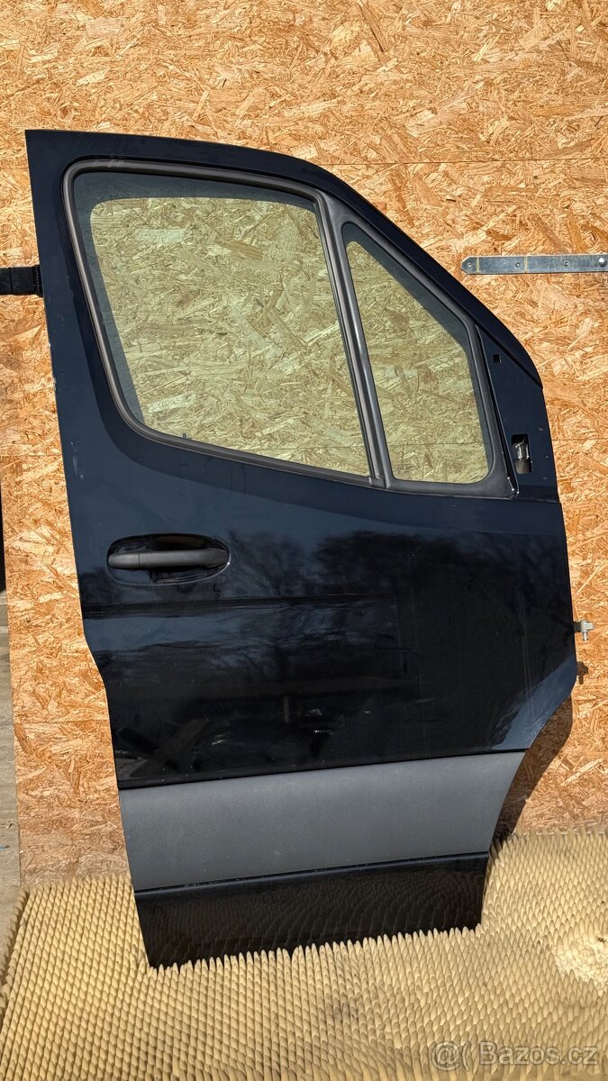 W907 w910 dveře - 2