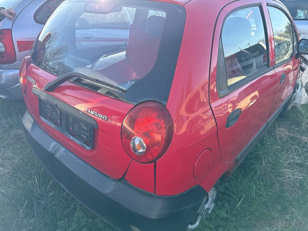 Chewrolet spark - 2