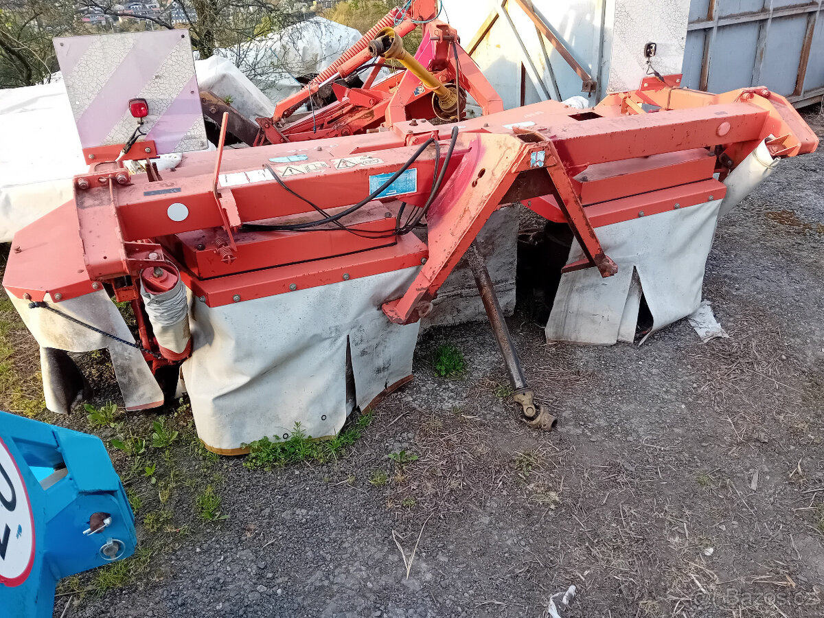 Čelní disková sekačka KUHN - 2