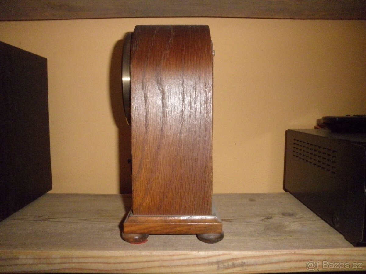 Hodiny s barometrem - 2