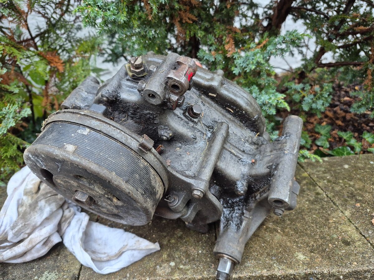 Motor na jawa 100 robot - 2