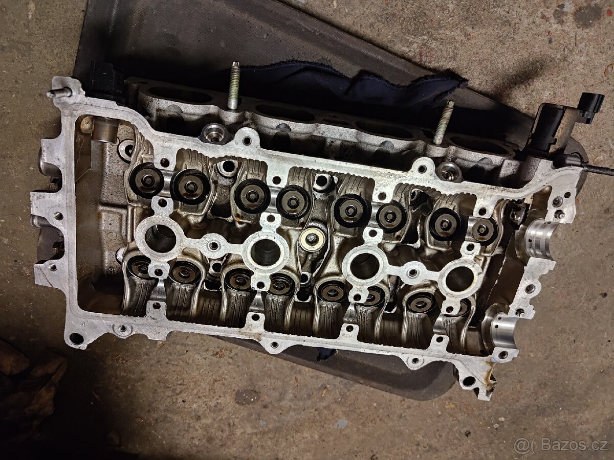 Toyota hlava válců 1ZZ-FE - 2