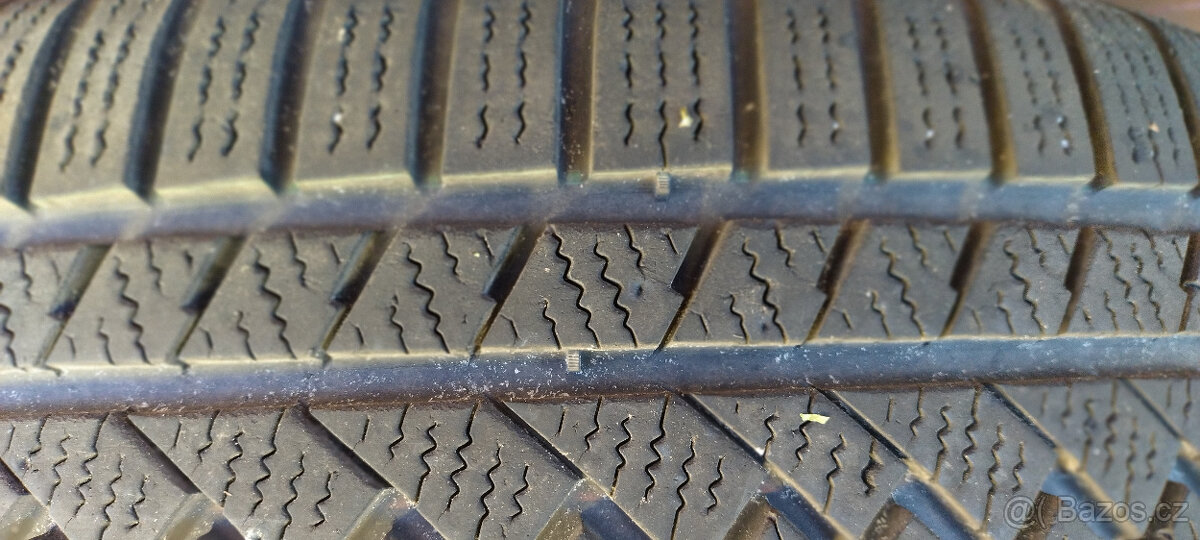 Zimní pneu Continental WinterContact TS850P-215/65 R16 - 2