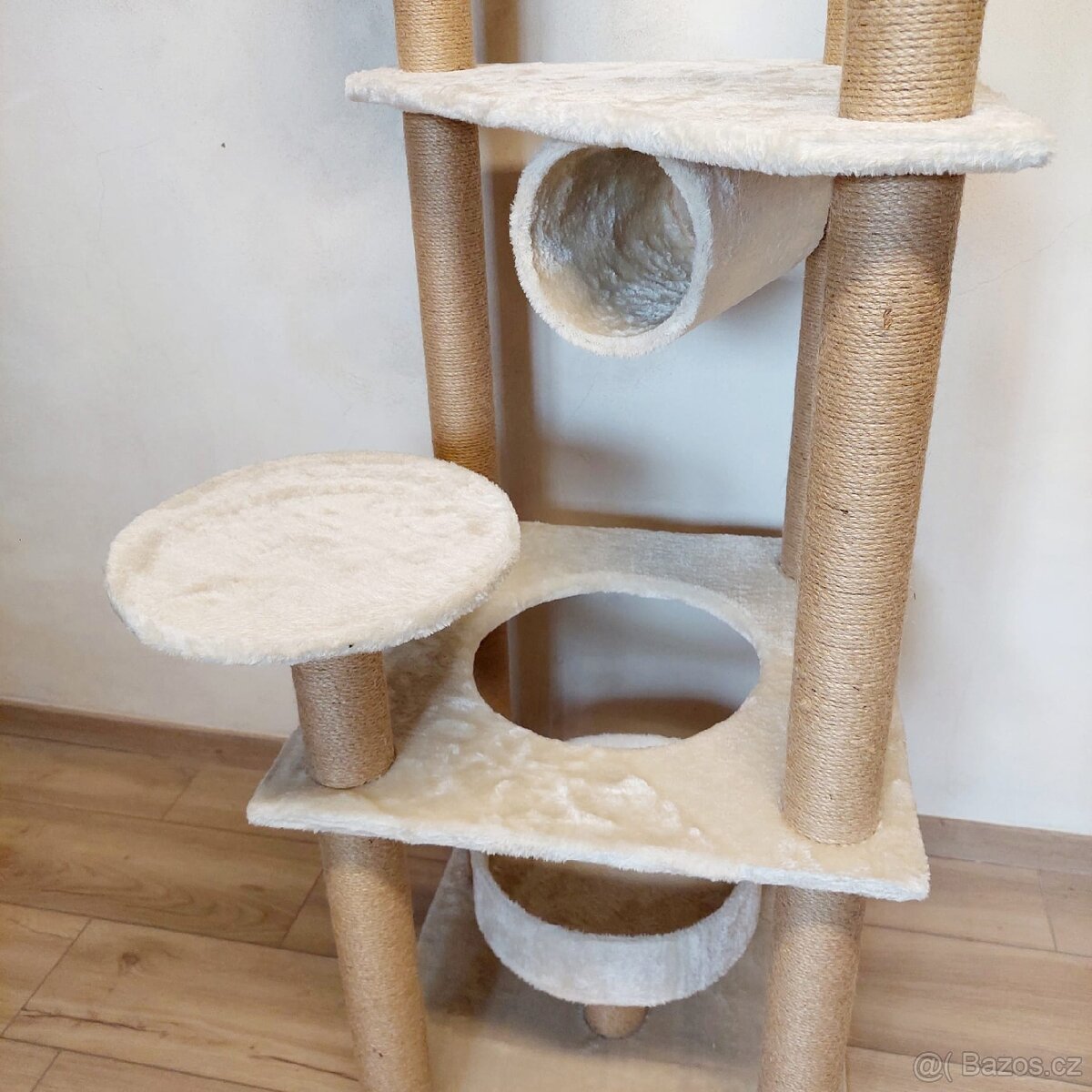 Stabilní škrabadlo pro kočky 146 cm – více úrovní - 2