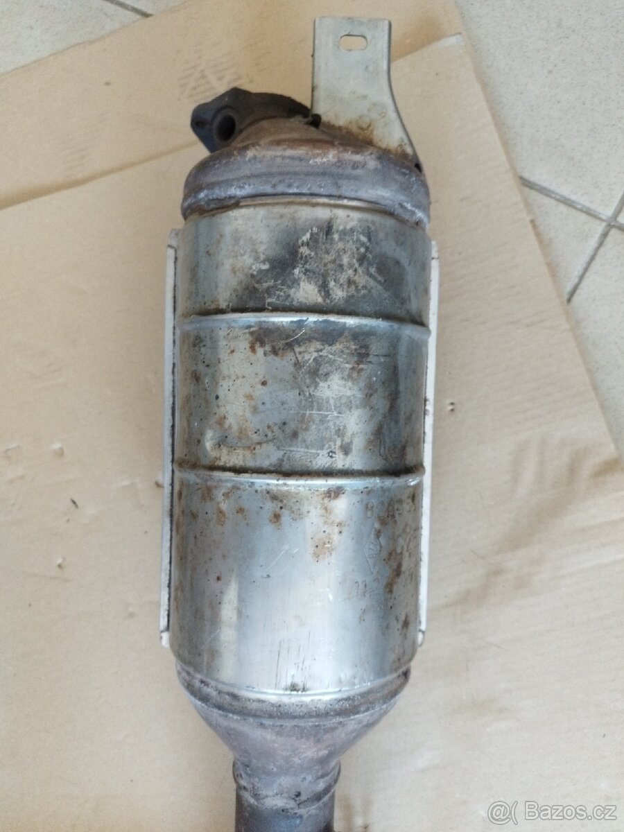 Katalyzátor 8200598970 - 2