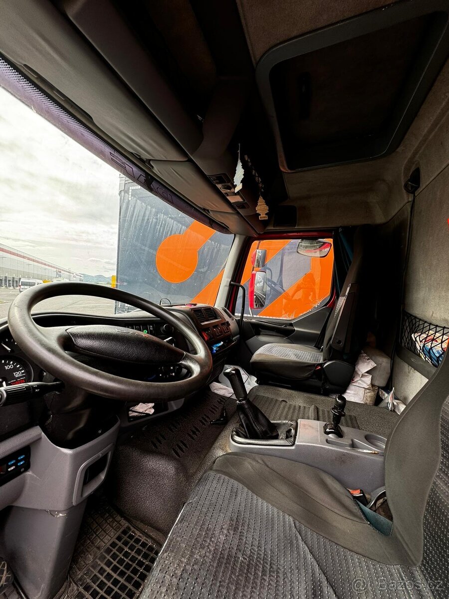 Prodám daf lf plachta 12 t - 2