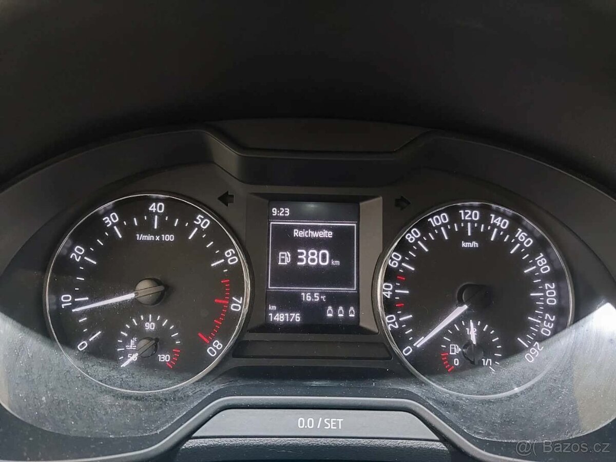 Škoda OCTAVIA combi 1.4Tsi 103KW 5/2014 148tkm PĚKNÁ VÝBAVA - 2