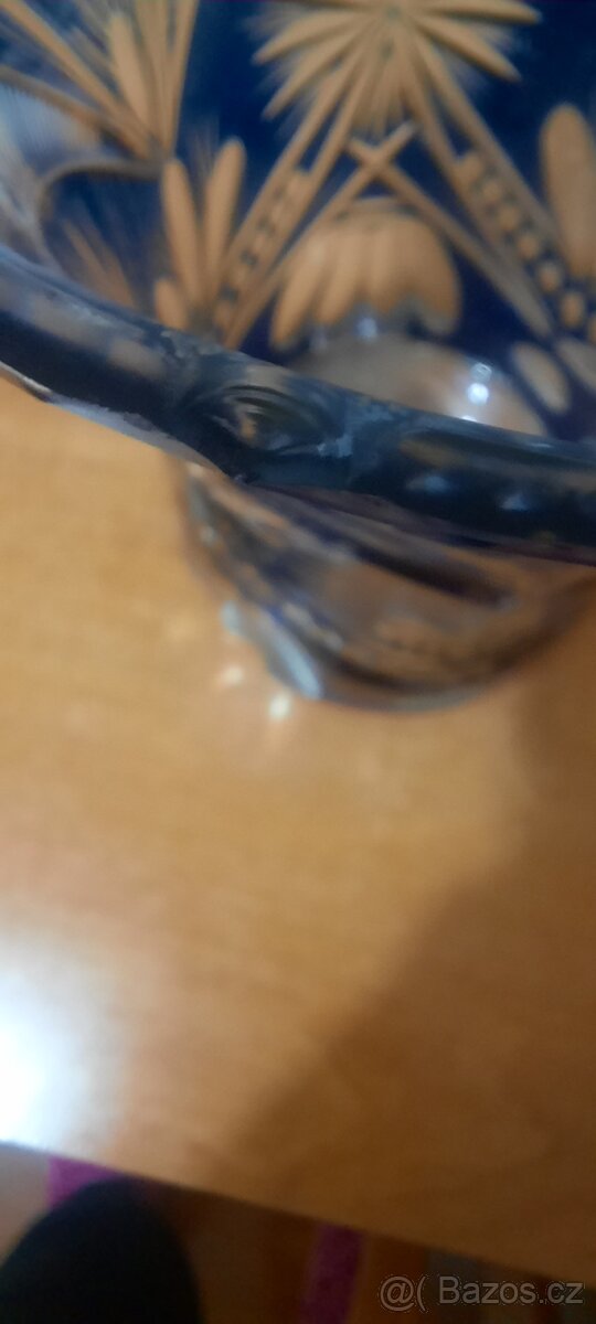 Vázy broušené +talíř - 2