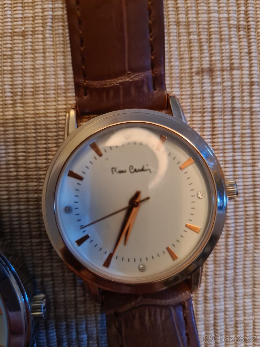 Prodám hodinky 2 ks zn. Eternal love dámské a pánské - 2