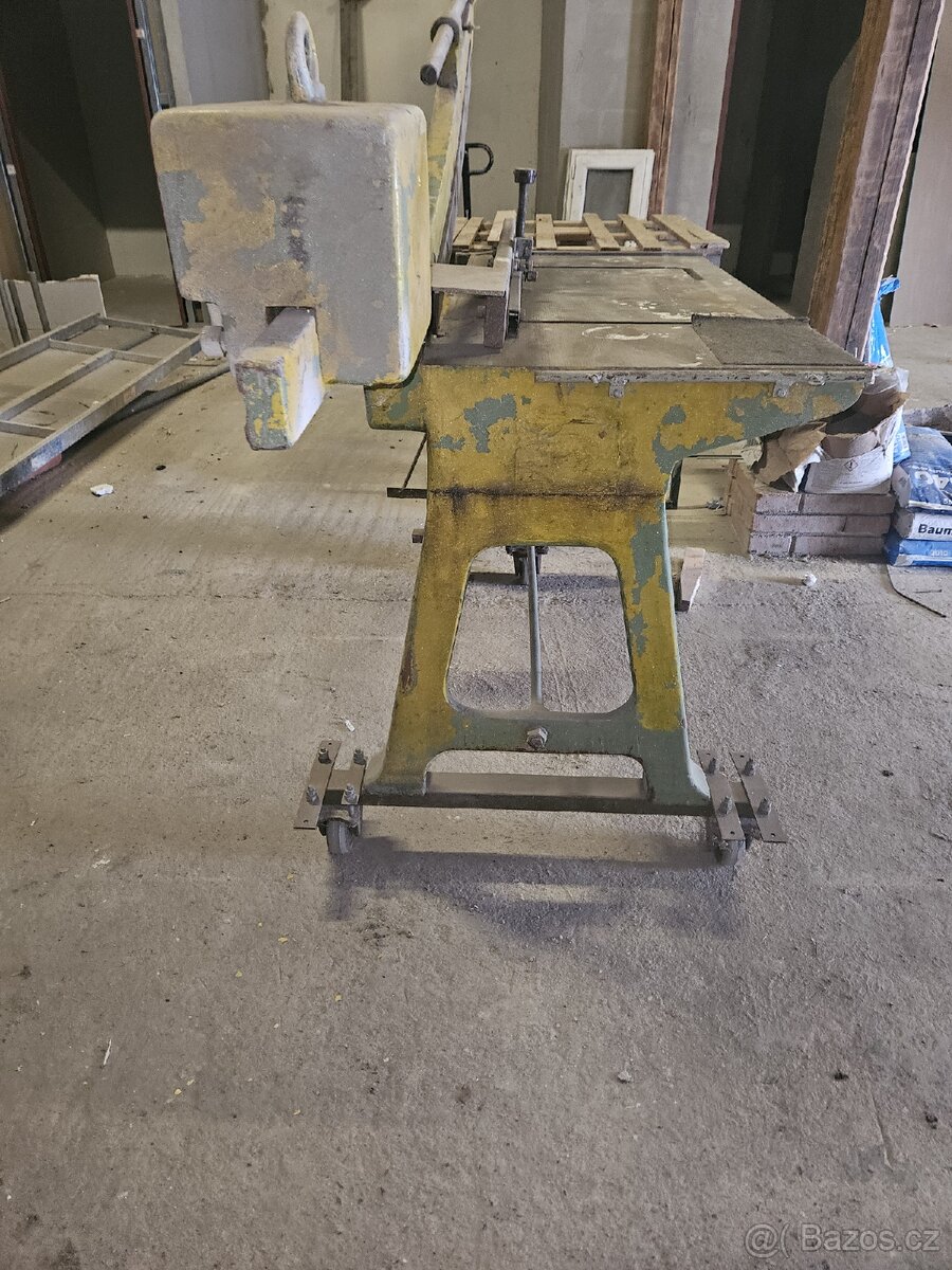 Tabulové nuzky na plech ruční - 2