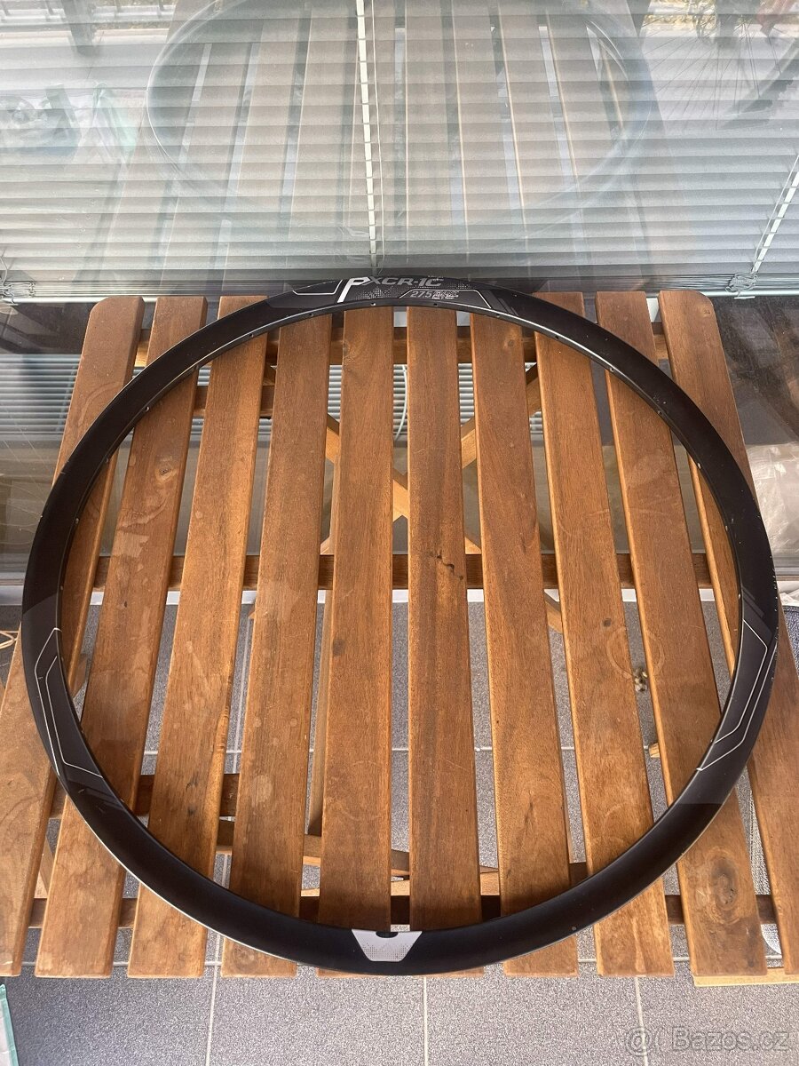 Karbonový ráfek 27,5" (650b) - 2